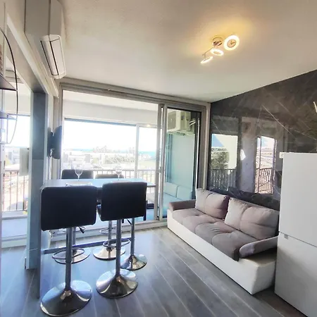 90, Héliopolis Fgh Au Village Naturiste Apartamento
