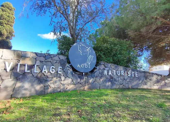 90, Heliopolis Fgh Au Village Naturiste * Agde